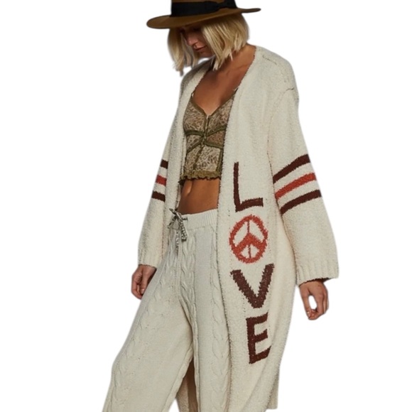 597:  POL NEW CARDIGAN POWDER CREAM (C) - Picture 2 of 2